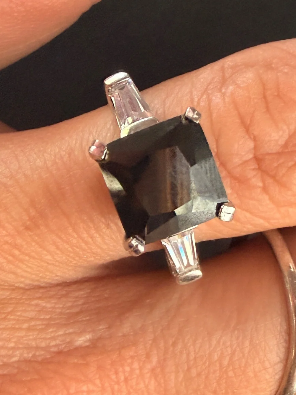 VINTAGE 1980s ART DECO STERLING SILVER HEMATITE RING SZ7